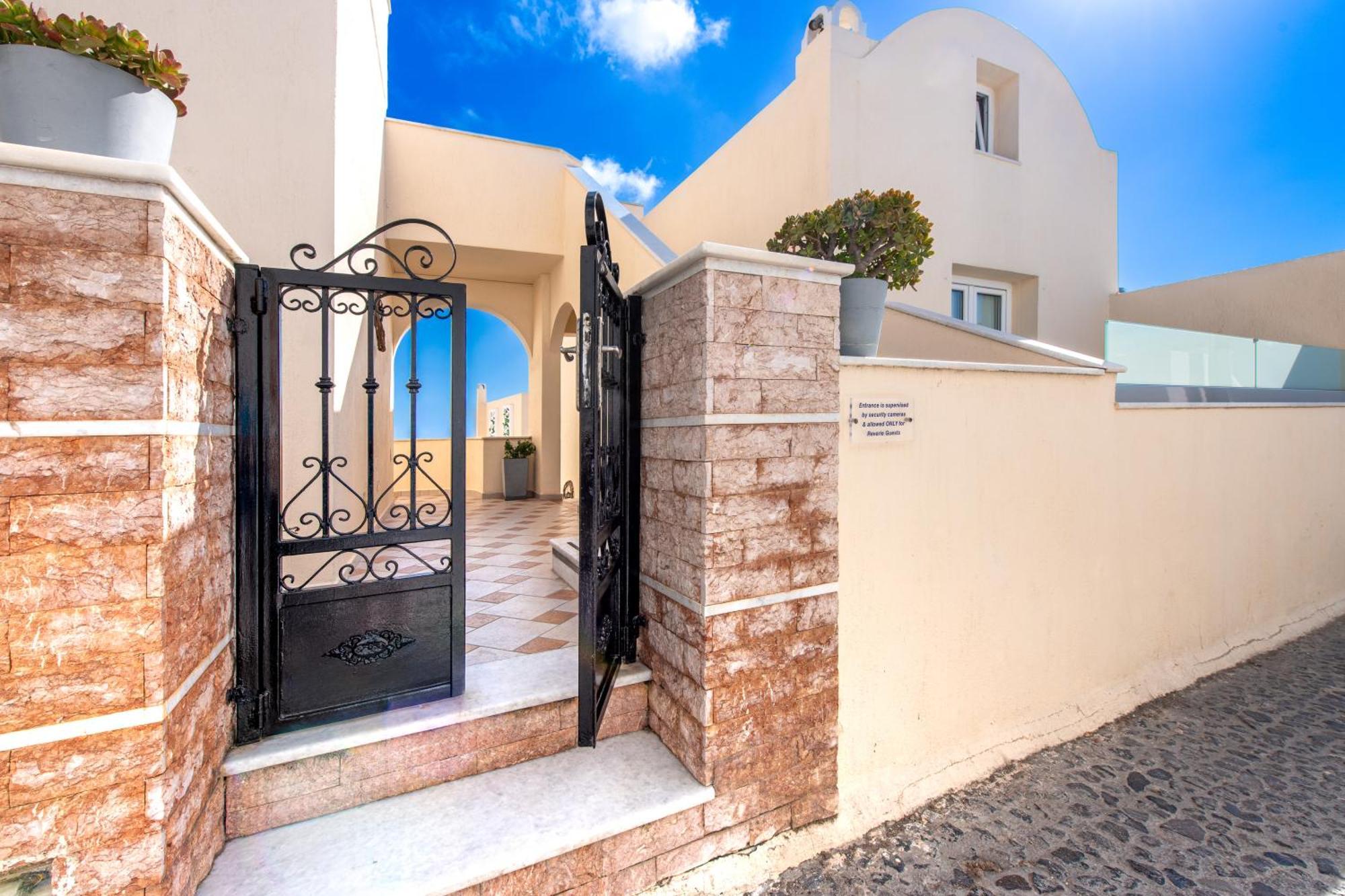 Reverie Santorini Hotel Firostefani Exterior foto