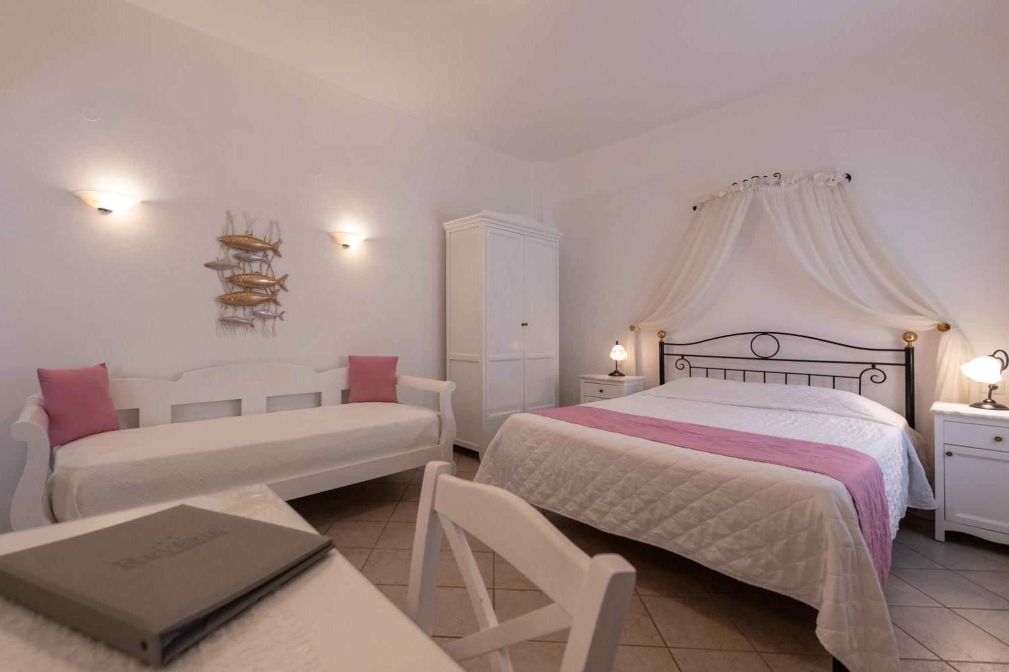 Reverie Santorini Hotel Firostefani Exterior foto