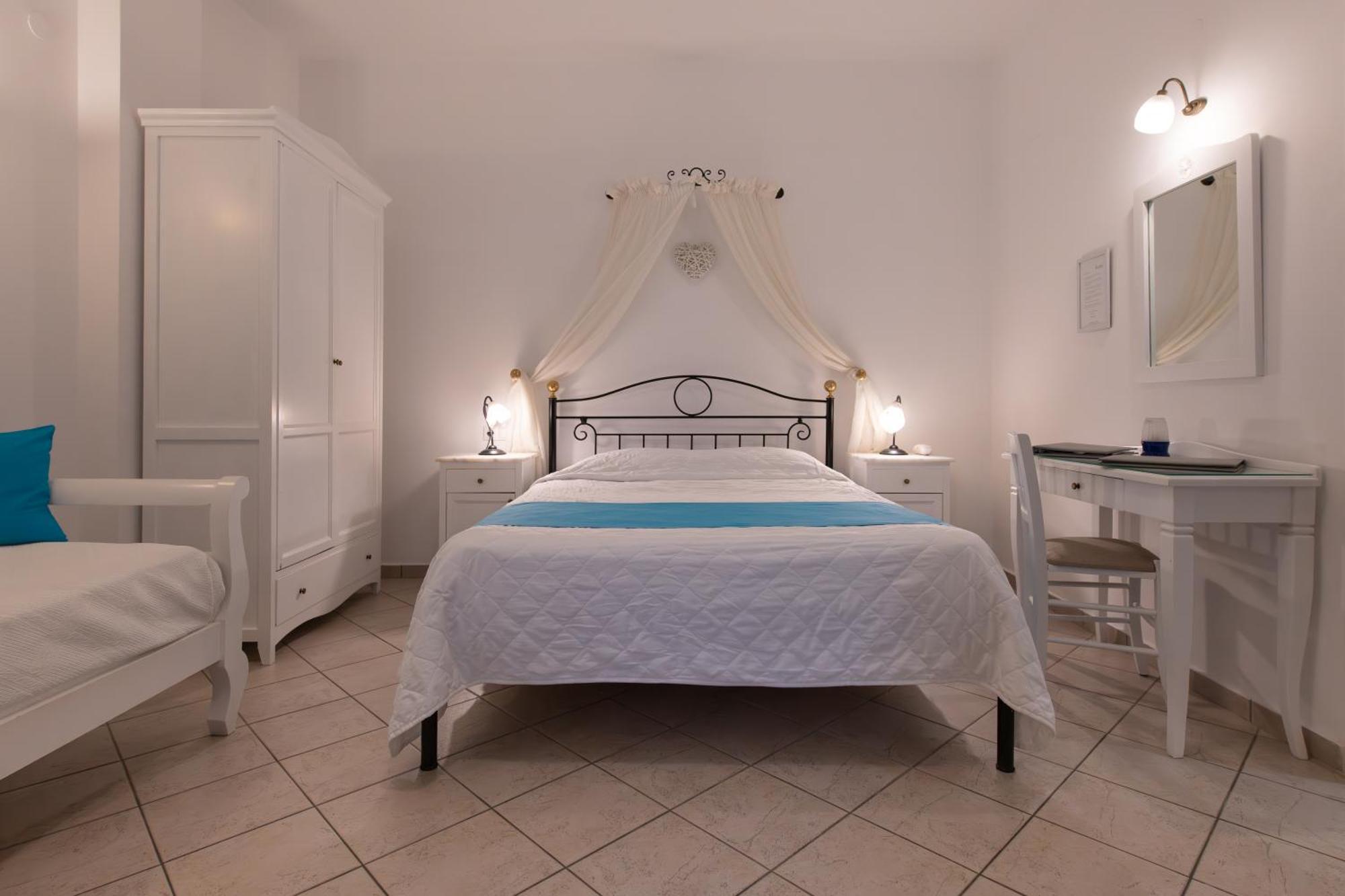 Reverie Santorini Hotel Firostefani Exterior foto