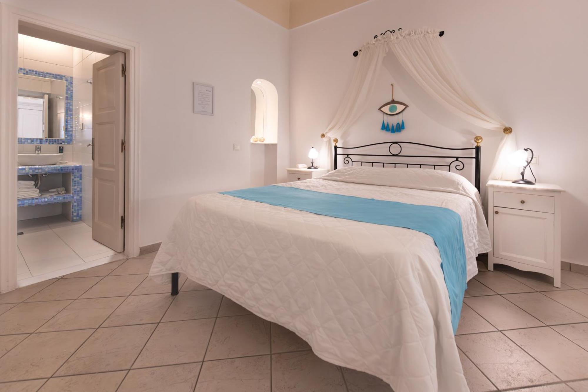 Reverie Santorini Hotel Firostefani Exterior foto