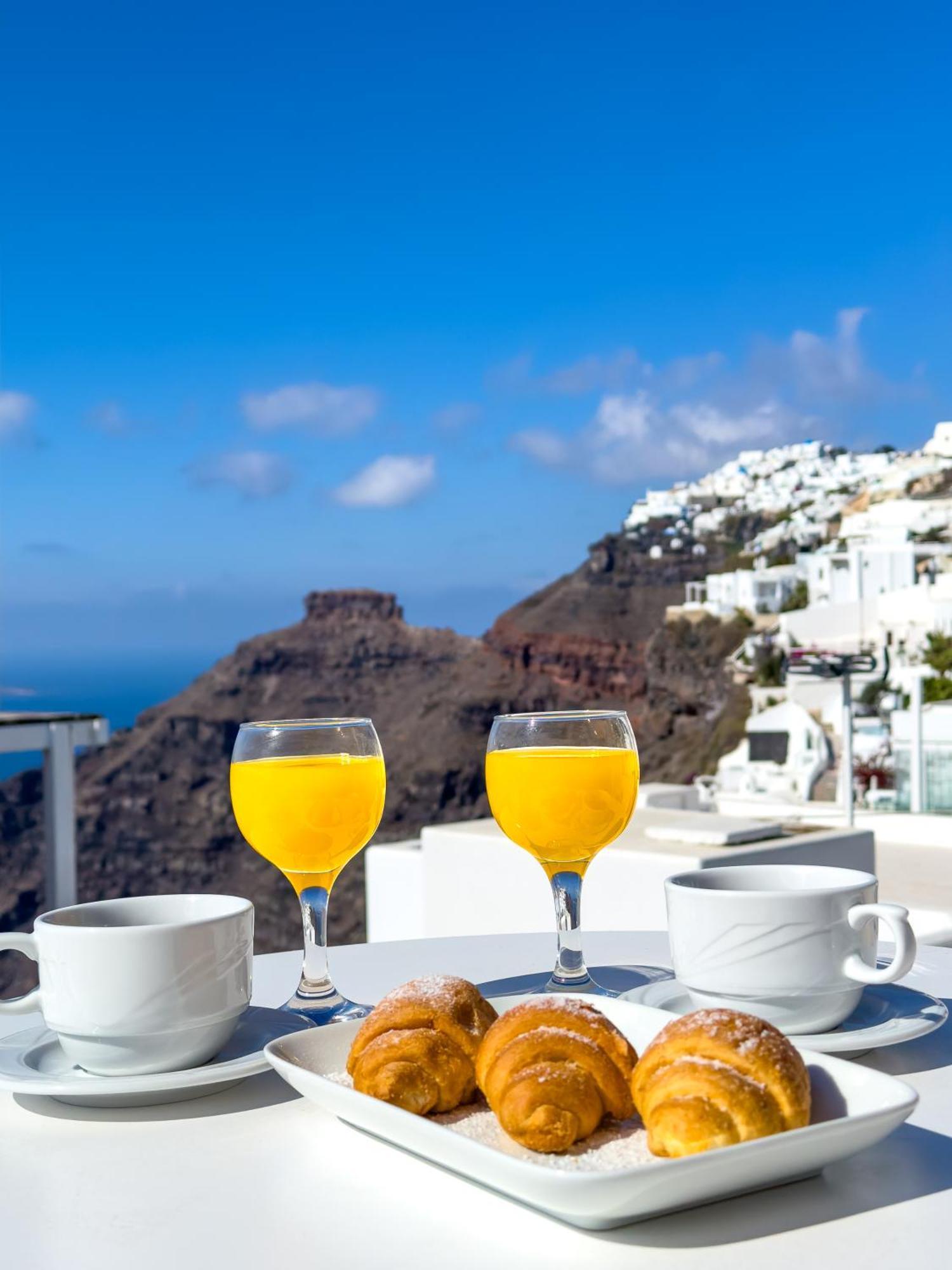 Reverie Santorini Hotel Firostefani Exterior foto